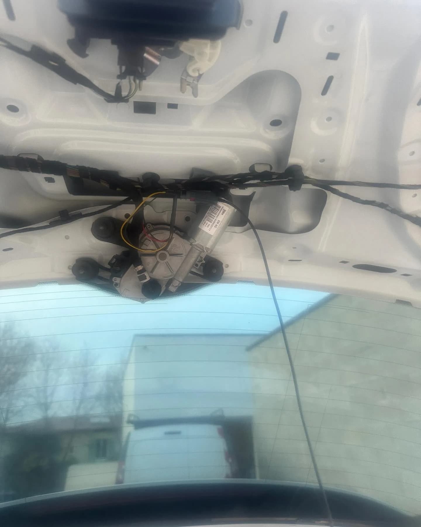 Audi A3 8V, Audi A3 : câble vidéo de caméra sectionné (photo 2 sur 5)