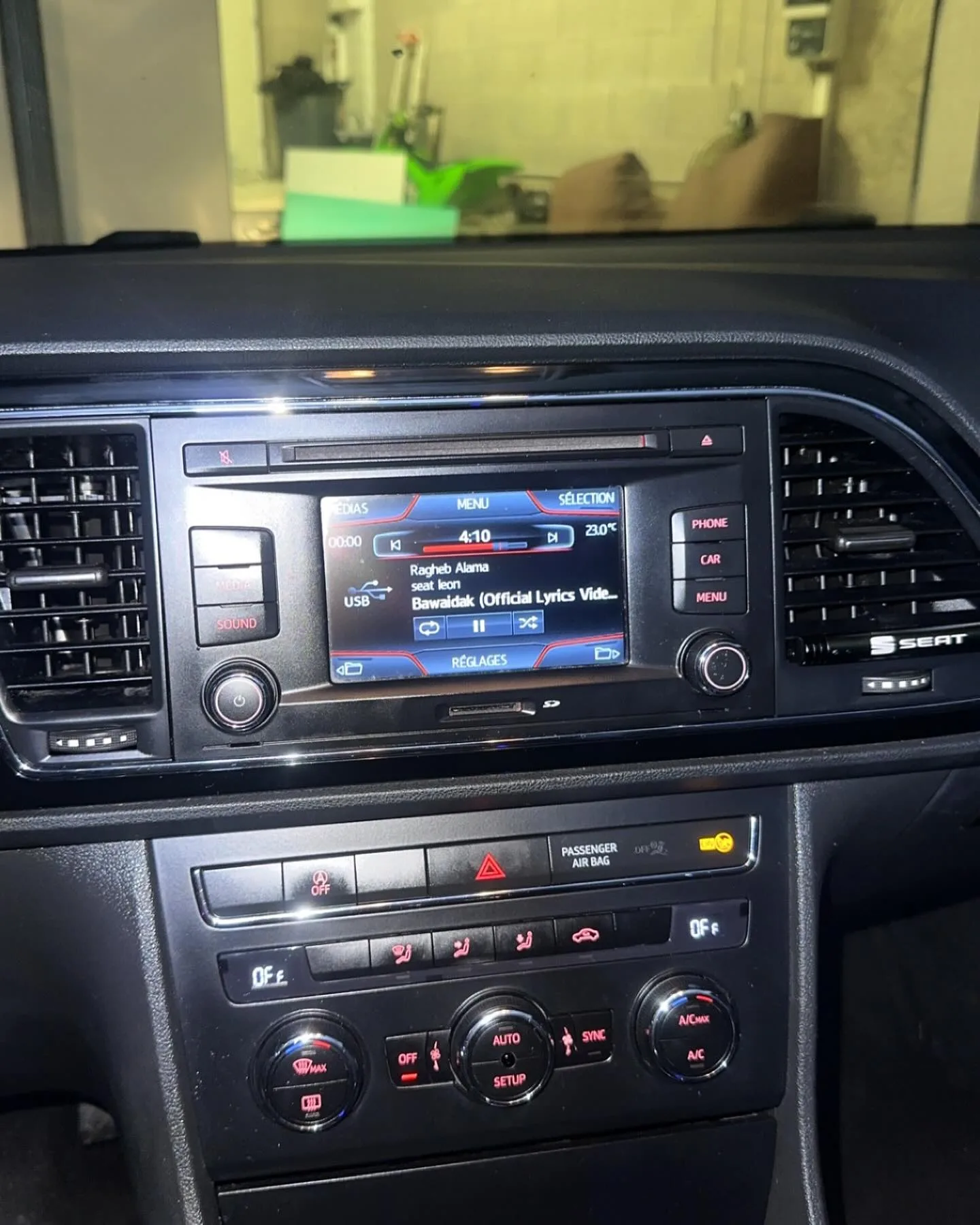 Seat Leon, Virtual cockpit et écran 8 pouces sur Seat Leon (photo 7 sur 10)
