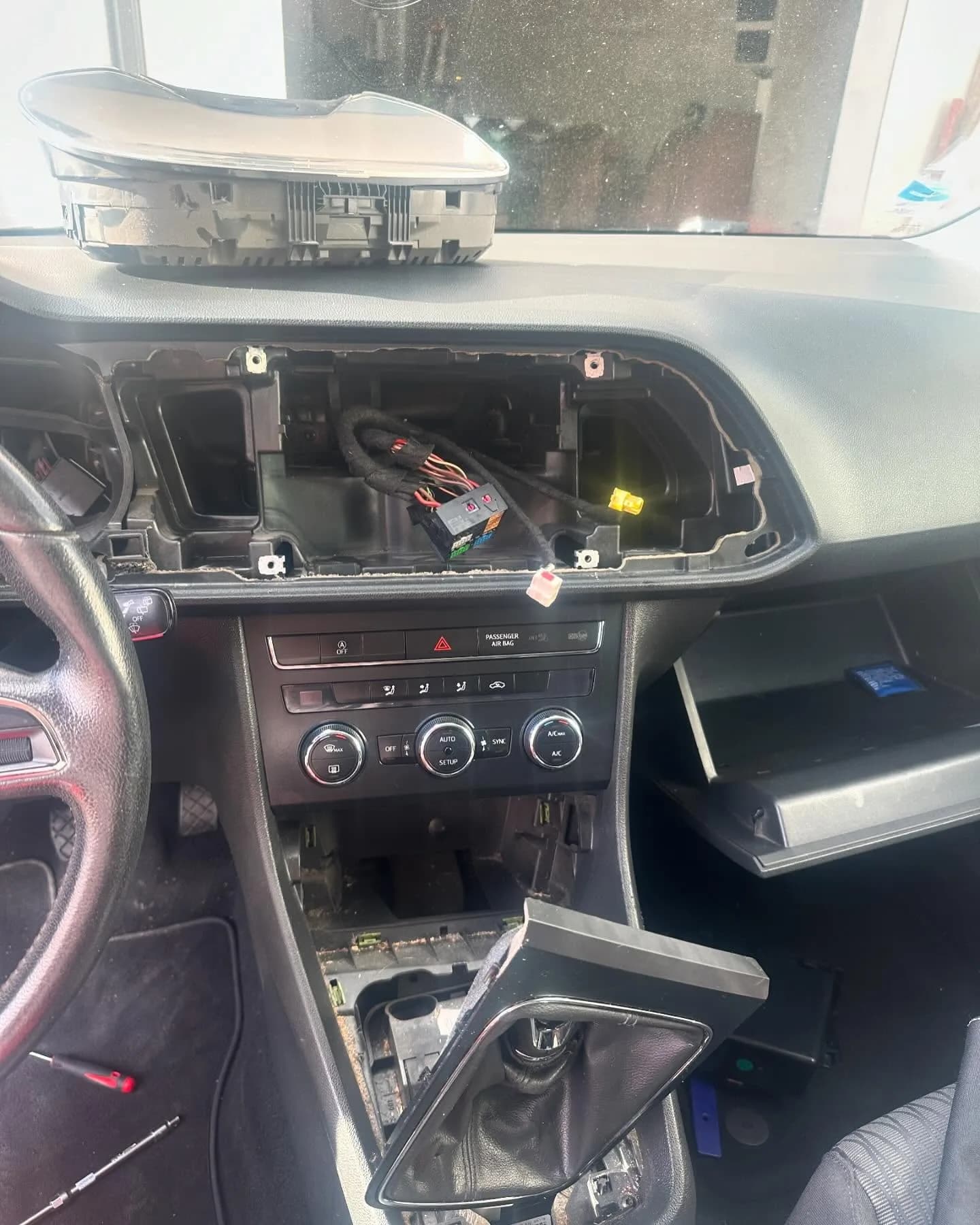 Seat Leon, Virtual cockpit et écran 8 pouces sur Seat Leon (photo 10 sur 10)