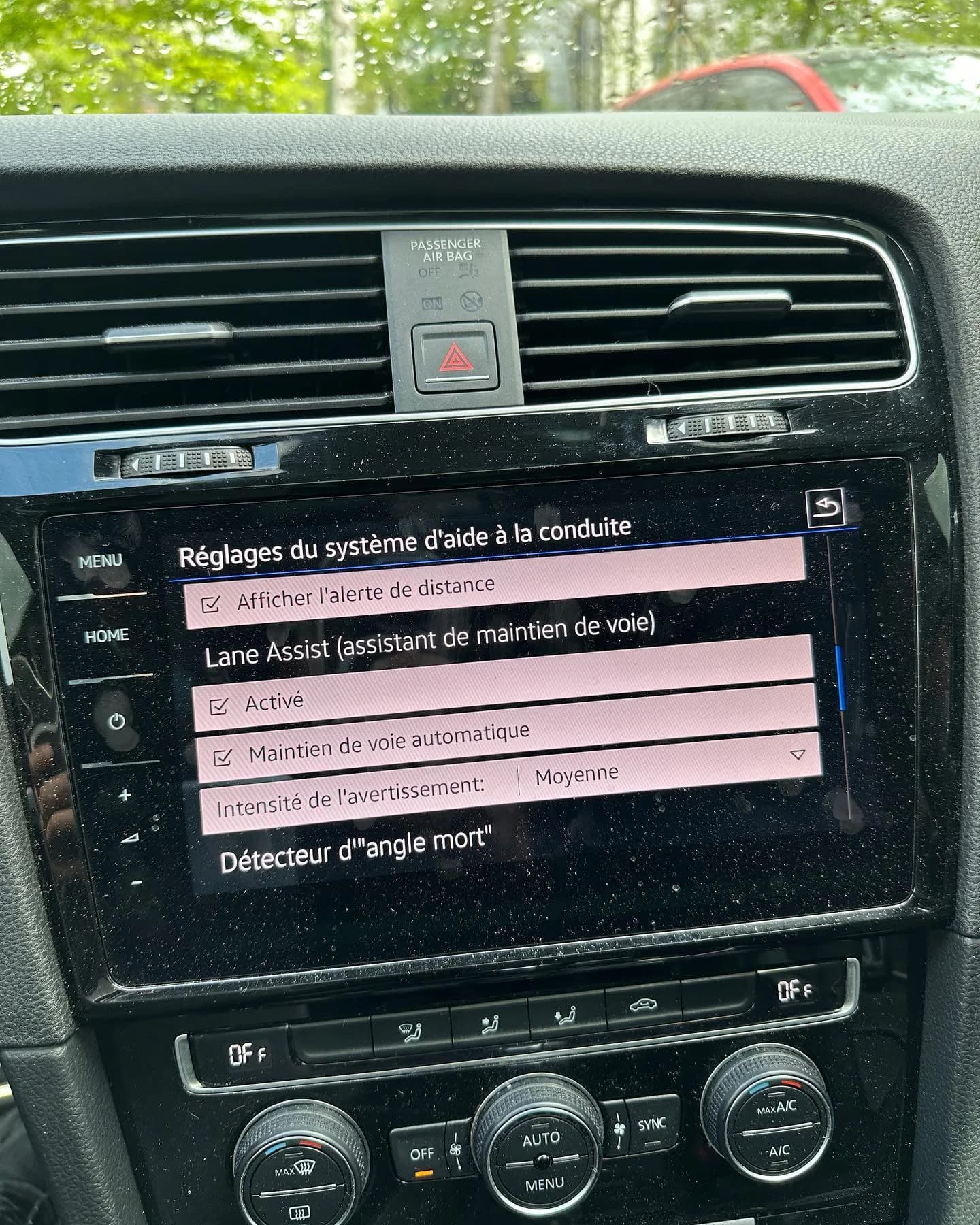 Volkswagen Golf 7 R, Caméra A5 et aides à la conduite sur Golf 7 R (photo 3 sur 9)