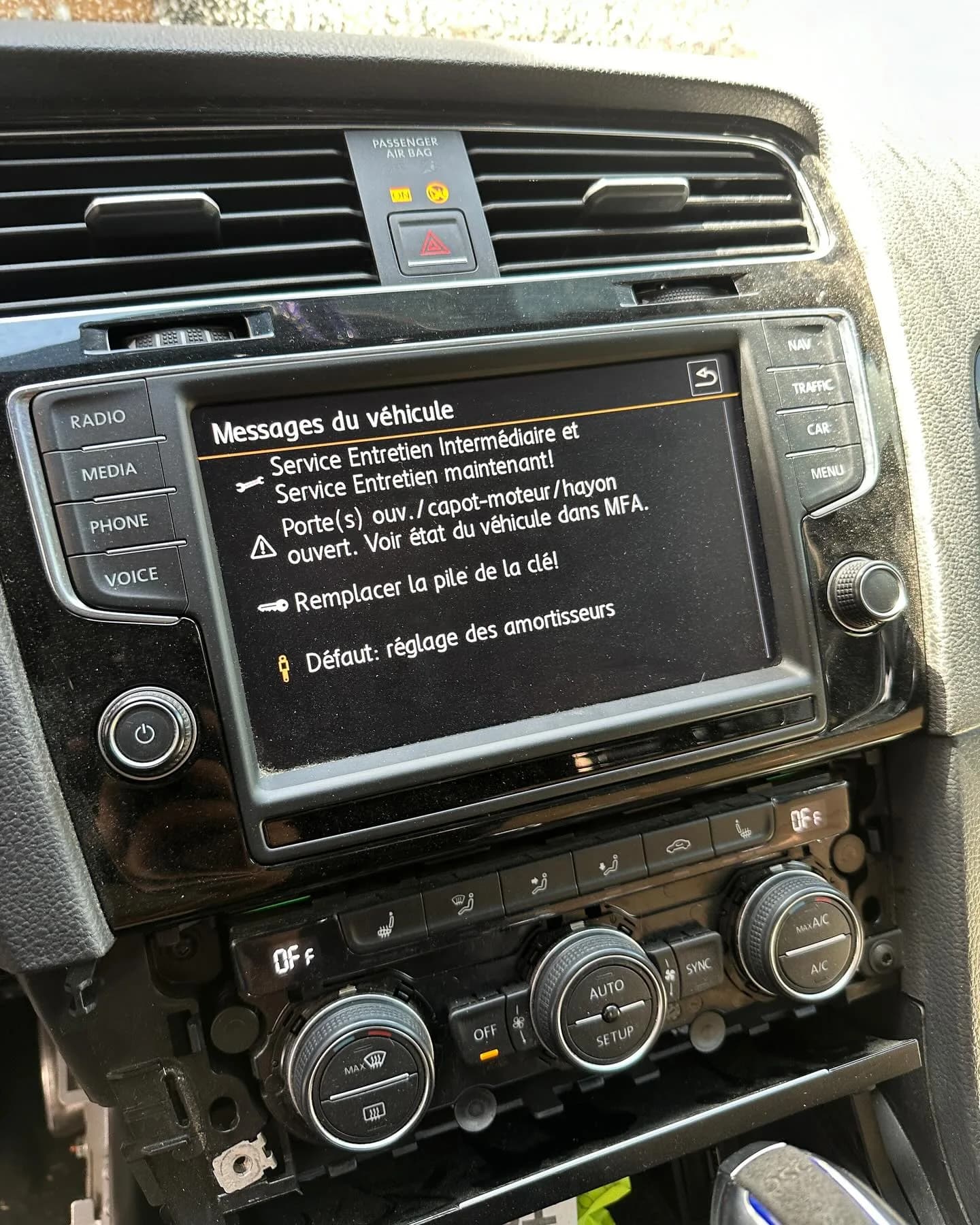 Volkswagen Golf 7 R, Golf 7 R : option DCC supprimée proprement (photo 2 sur 3)